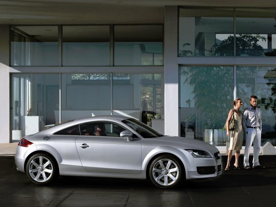  Audi TT 3.2 Quattro Coupe (8J) 2006 года  (WW) (фото 47 из 77)